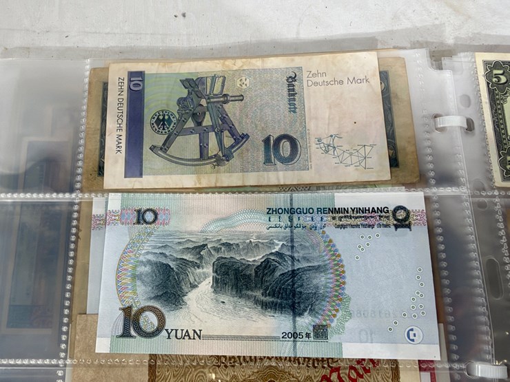 #40307-•-foreign-currency-bank-notes-image-71