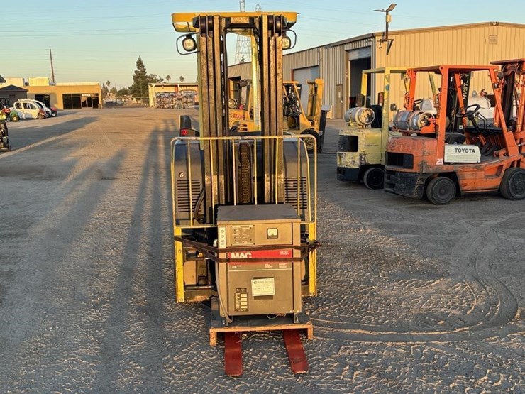 hyster-e40hsd2-21-forklift-image-6