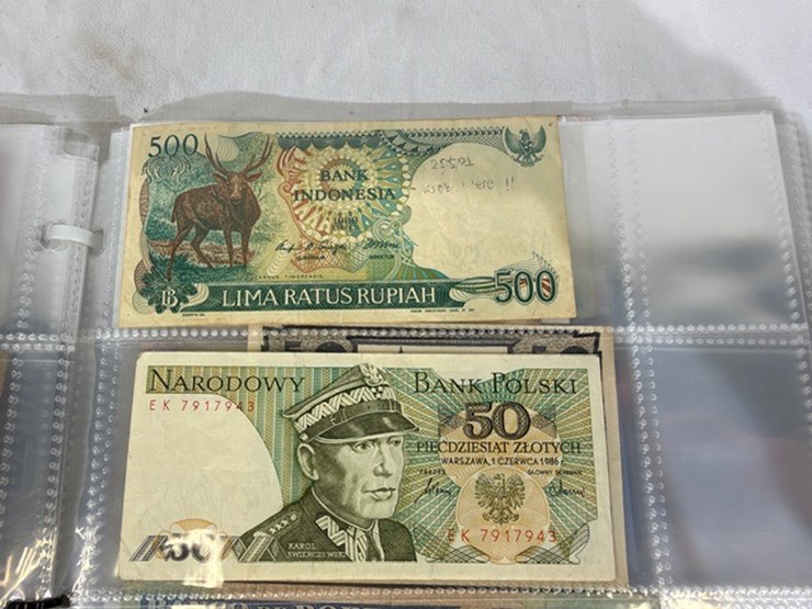 #40310-•-foreign-currency-bank-notes-image-116