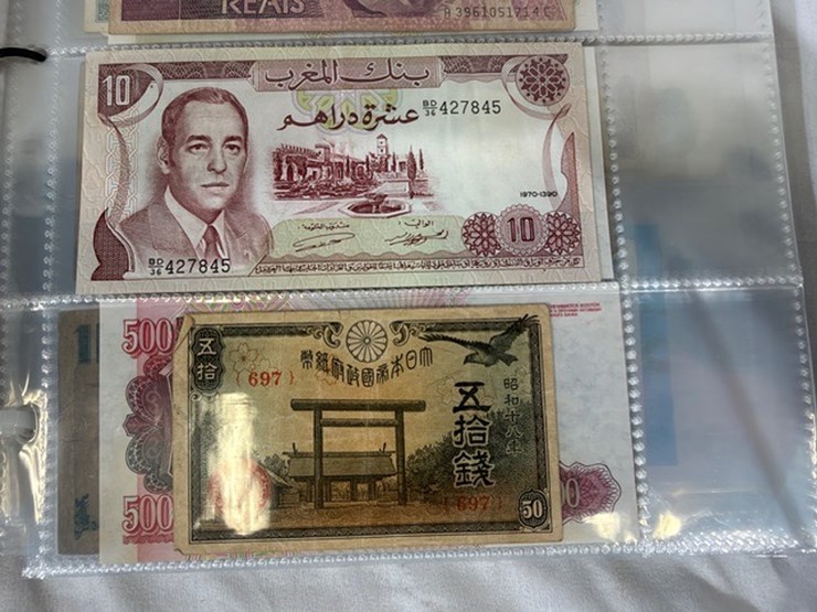 #40310-•-foreign-currency-bank-notes-image-56
