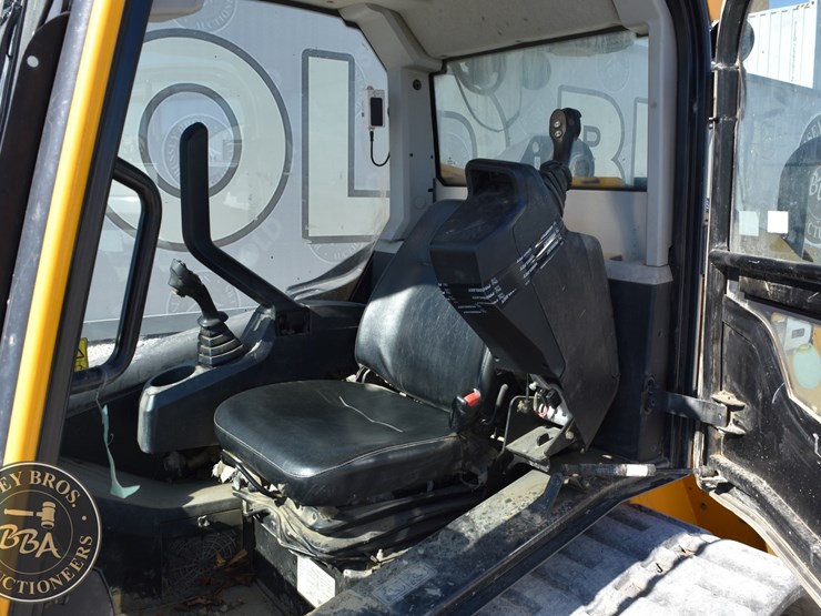 2021-jcb-270t-image-39