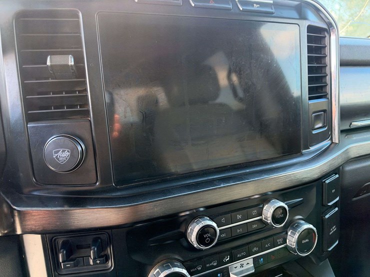 2023-ford-f450-image-13