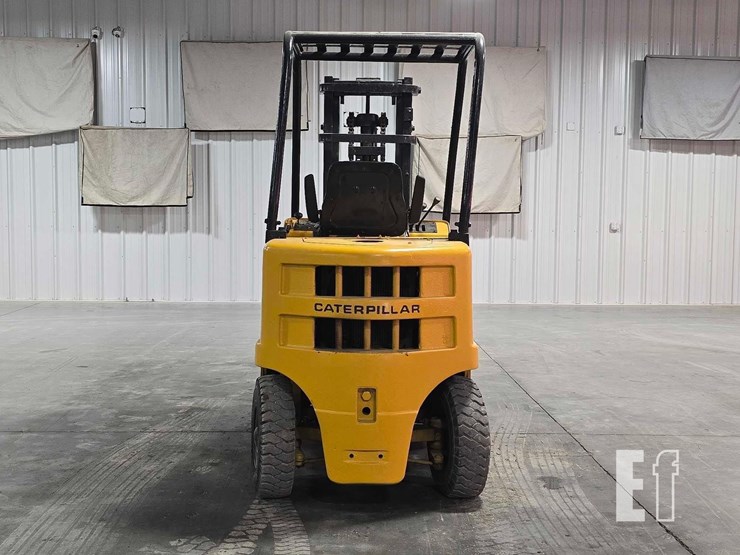 caterpillar-forklift-3681-image-8