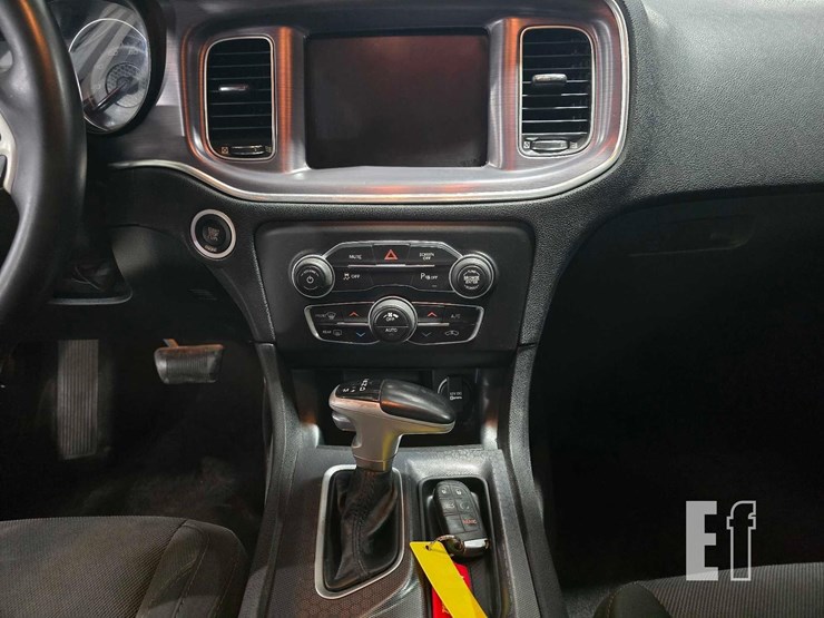 2018-dodge-charger-image-14