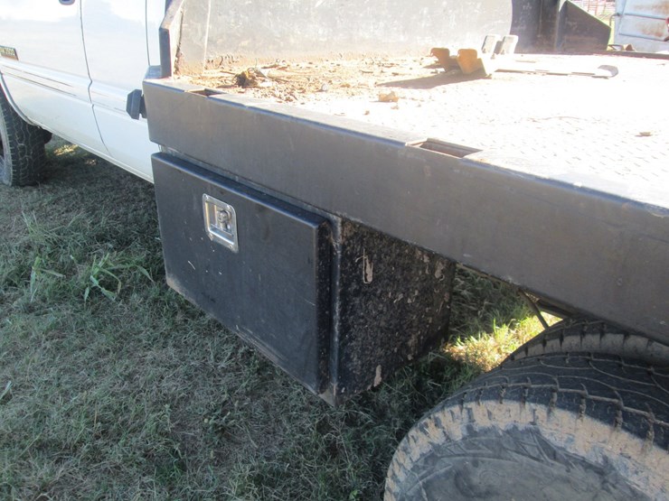 2001-dodge-3500-image-5