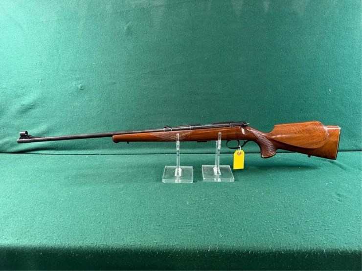 savage-anschutz-22lr-rifle-image-13