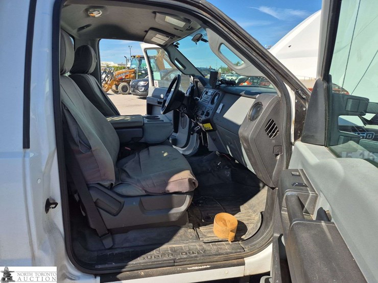 2016-ford-f450-image-14