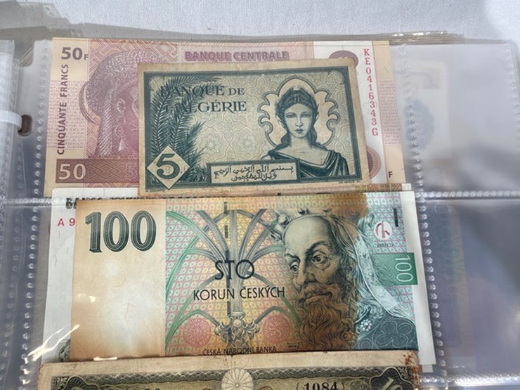 #40309-•-foreign-currency-bank-notes-image-132
