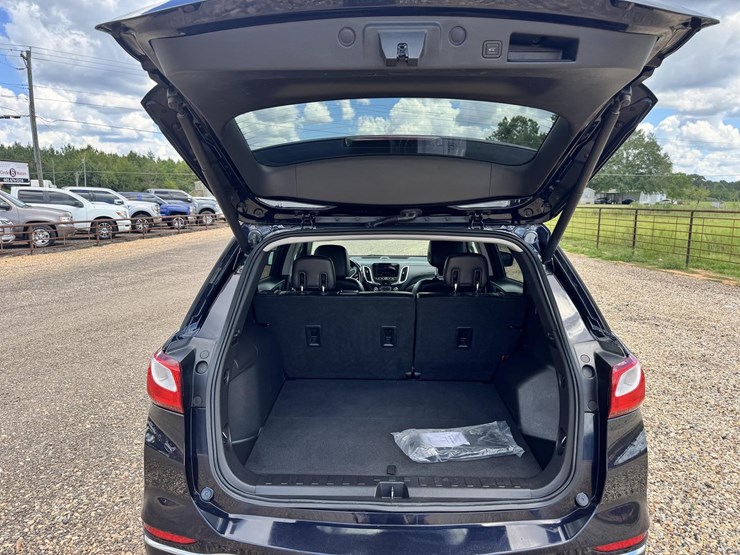 2020-chevrolet-equinox-image-5