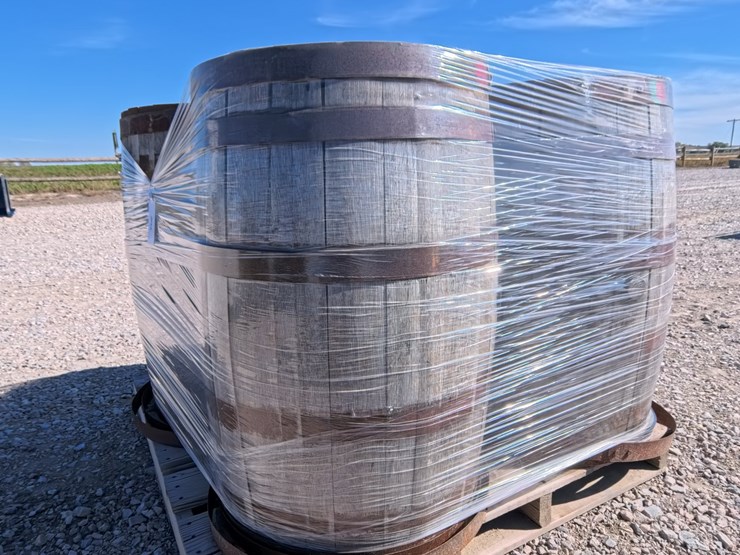 #2071-•-53-gallon-whiskey-barrels-(4-count)-image-2