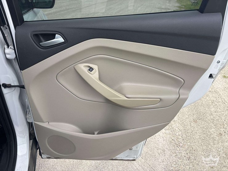 2018-ford-escape-image-24
