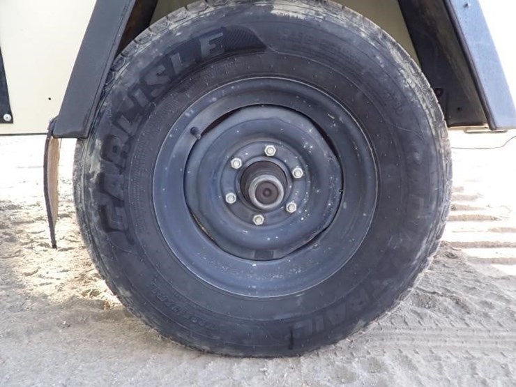 2012-doosan-p260-towable-air-compressor-image-5