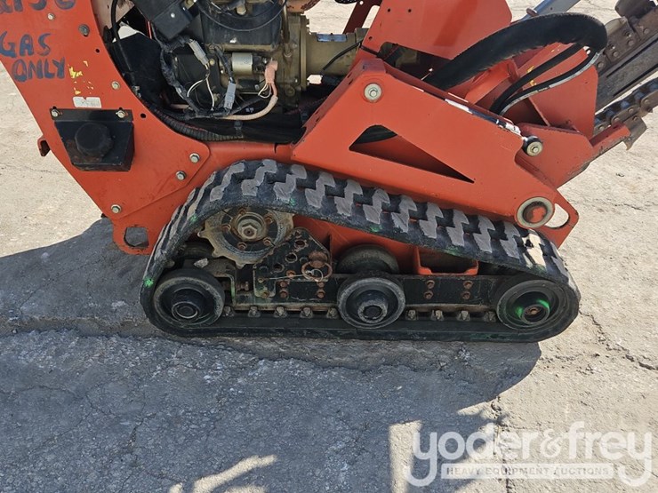 2016-ditch-witch-c24x-image-15