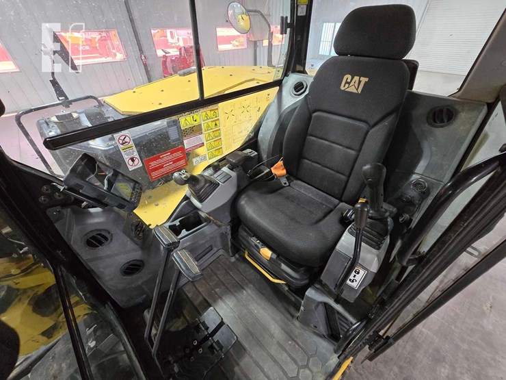 2021-caterpillar-308-cr-image-18