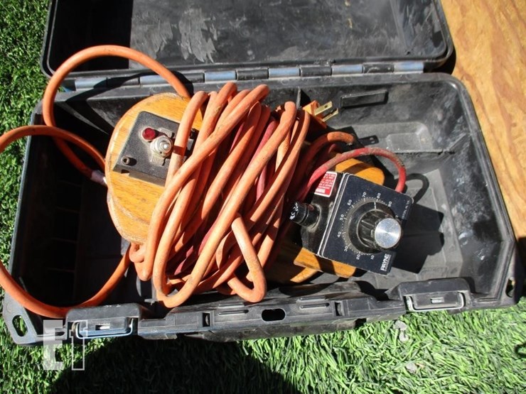 (2)-hot-wire-styrofoam-cutters-image-2