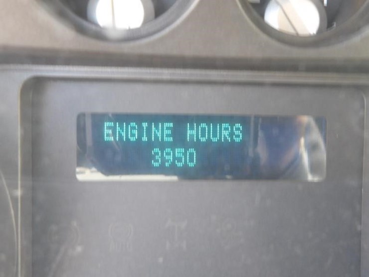 2011-ford-f450-image-26