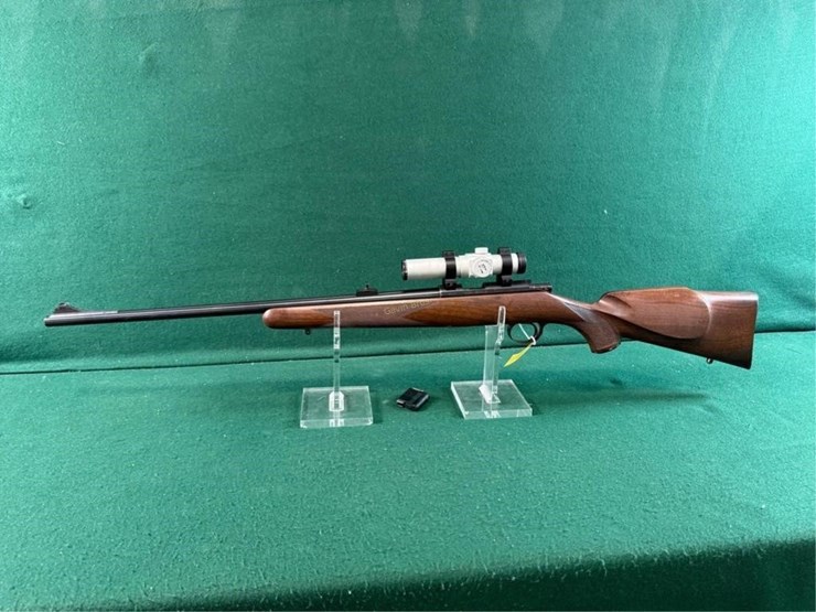 kimber-mdl.82-22-wmr-rifle-image-11