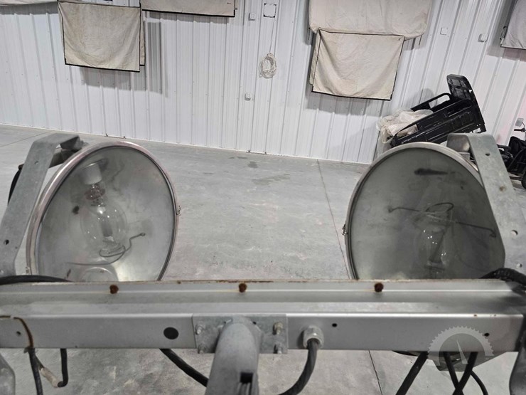 2009-allmand-bros-night-lite-pro-image-16