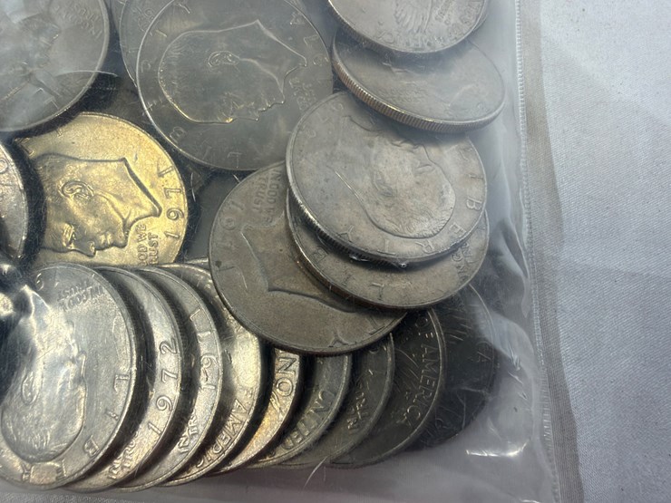 #40135-•-(50)-1970s-dollar-coins-image-14