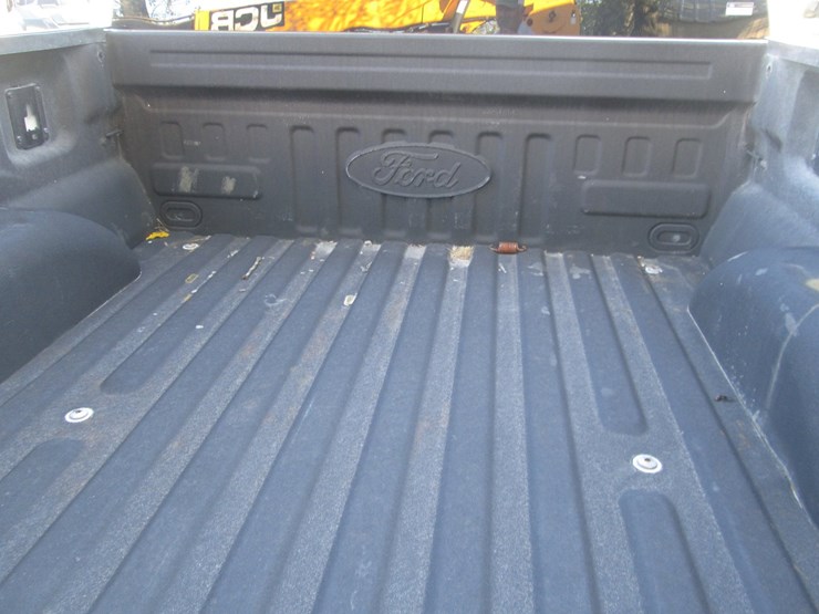 2017-ford-f150-image-7