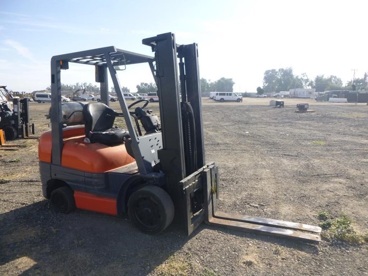 toyota-6fgcu30-forklift-image-3