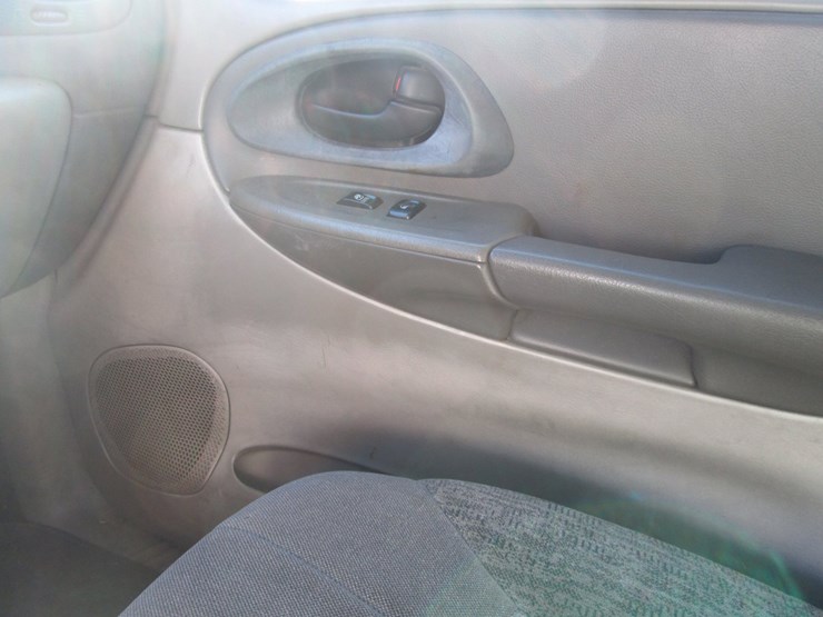 2003-chevrolet-trailblazer-image-24