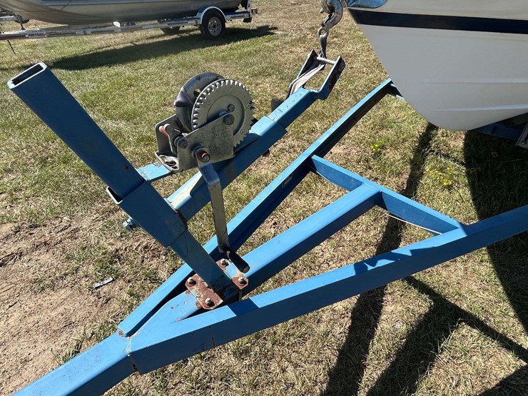 1998-cobalt-200-ski-boat-w/-trailer-(inop)-(no-motor)-image-30