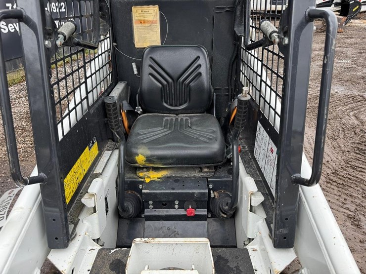 2021-bobcat-s70-image-16