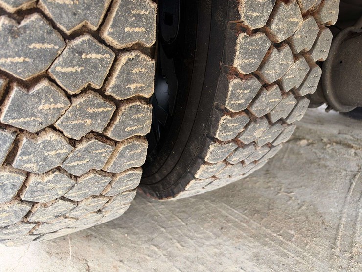 2013-international-durastar-4300-image-24