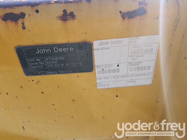 2018-deere-410l-image-38