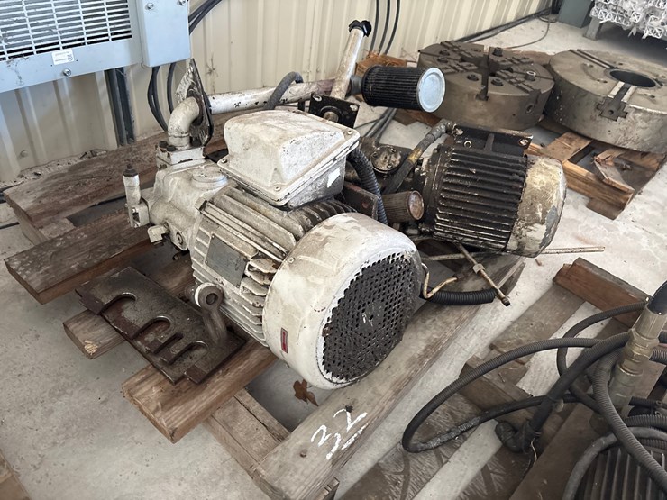#72-•-(3)-hydraulic-rotor-pumps-image-2