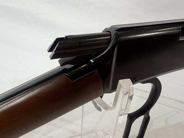 #28-•-henry-lever-action-long-rifle-image-43