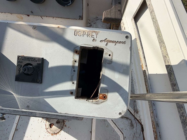 1986-aquasport-170-osprey-boat-and-trailer-only-image-29
