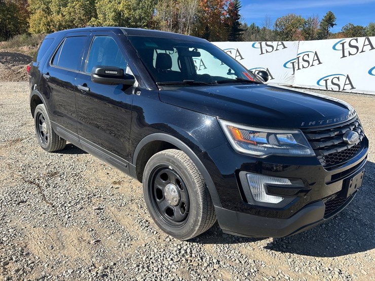 2019-ford-explorer-image-7