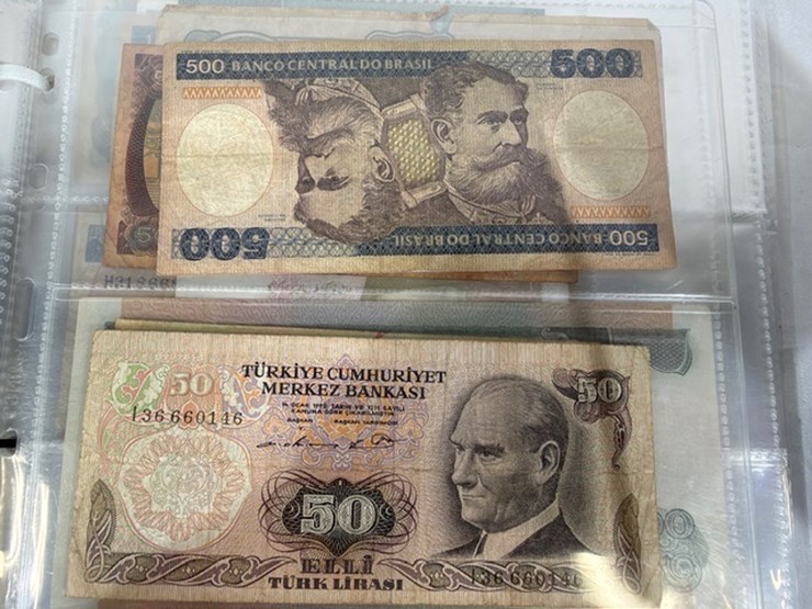 #40310-•-foreign-currency-bank-notes-image-79