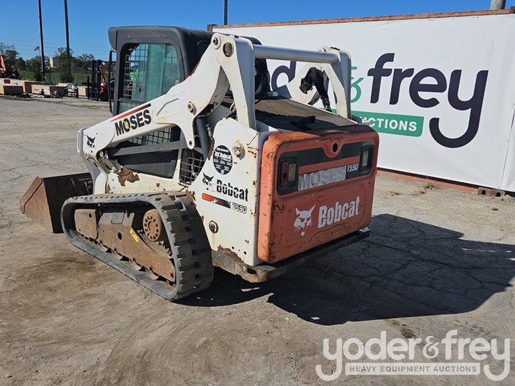 2013-bobcat-t590-image-3