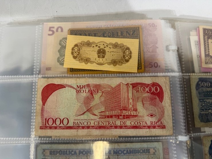 #40309-•-foreign-currency-bank-notes-image-150