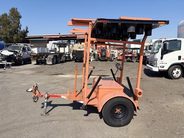 2011-myers-&-sons-gb4001-arrowboard-trailer-image-2