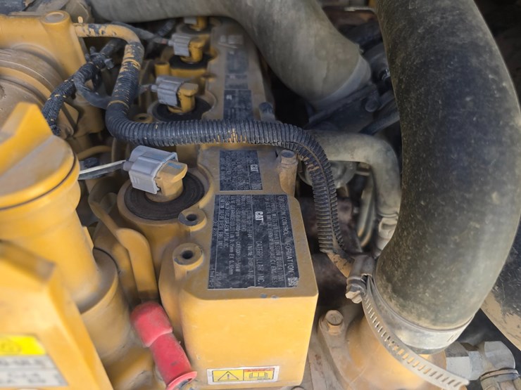 2016-caterpillar-289d-image-30