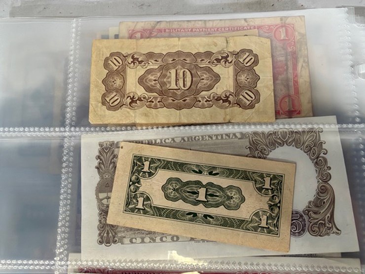 #40308-•-foreign-currency-bank-notes-image-124