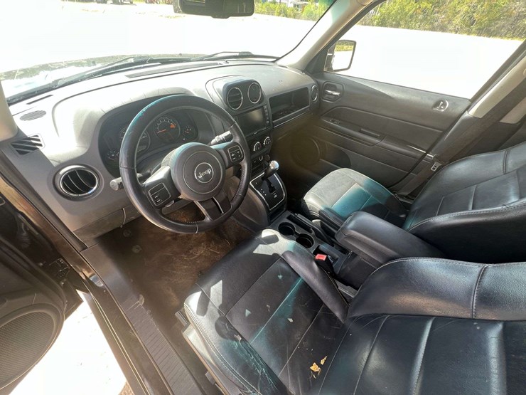 2016-jeep-patriot-image-11