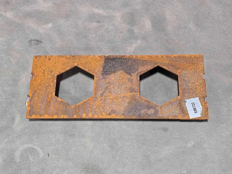 heavy-duty-steel-skid-steer-mounting-plate-with-du-image-1