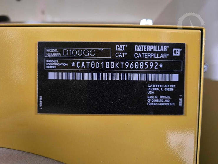caterpillar-d100gc-image-17