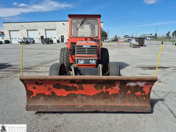 1999-kubota-m5400-image-2
