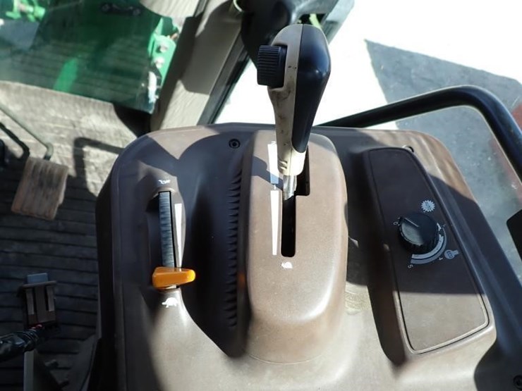 john-deere-6420-image-26