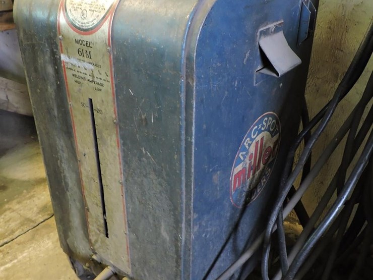 miller,-model-61m-arc-welder-with-leads,-ac,-230-v-image-3