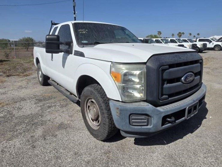2015-ford-f250-image-2