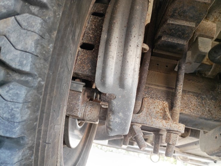 2003-ford-f550-image-110