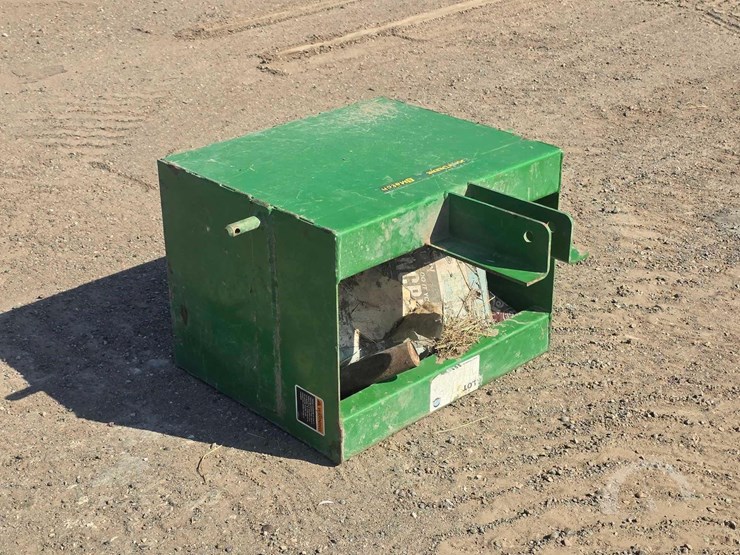 john-deere-imatch-3-point-weight-box-attachment-image-2