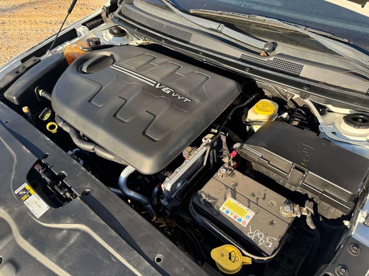 2015-chrysler-200s-4dr-awd-sedan---133,772-miles-image-19